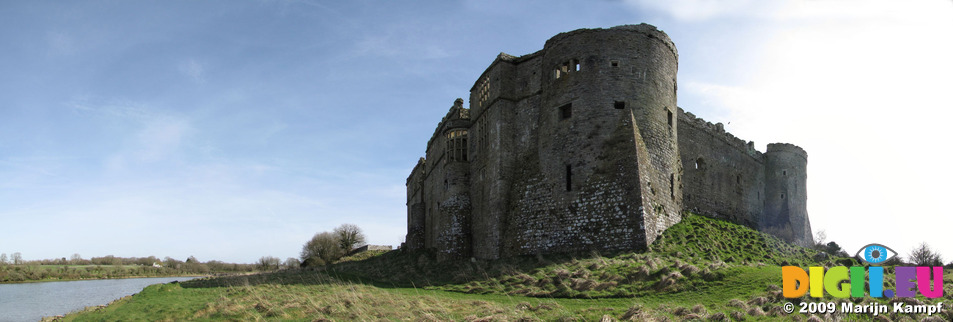 SX03255-03260 North West tower of Carew castle